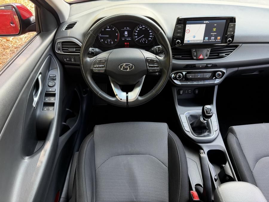 hyundai-i30-sw-2018-diesel-1582cc