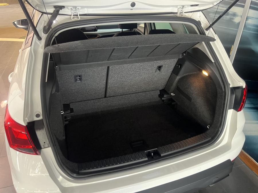 seat-arona-2023-gasolina-999cc