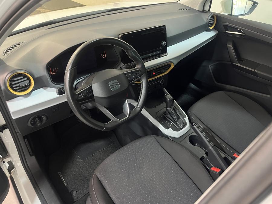seat-arona-2023-gasolina-999cc