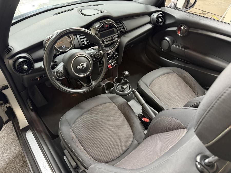 mini-cabrio-2018-gasolina-1499cc