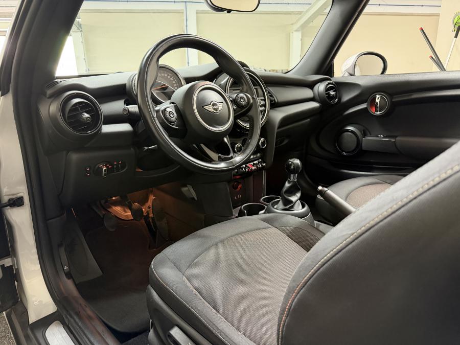 mini-cabrio-2018-gasolina-1499cc