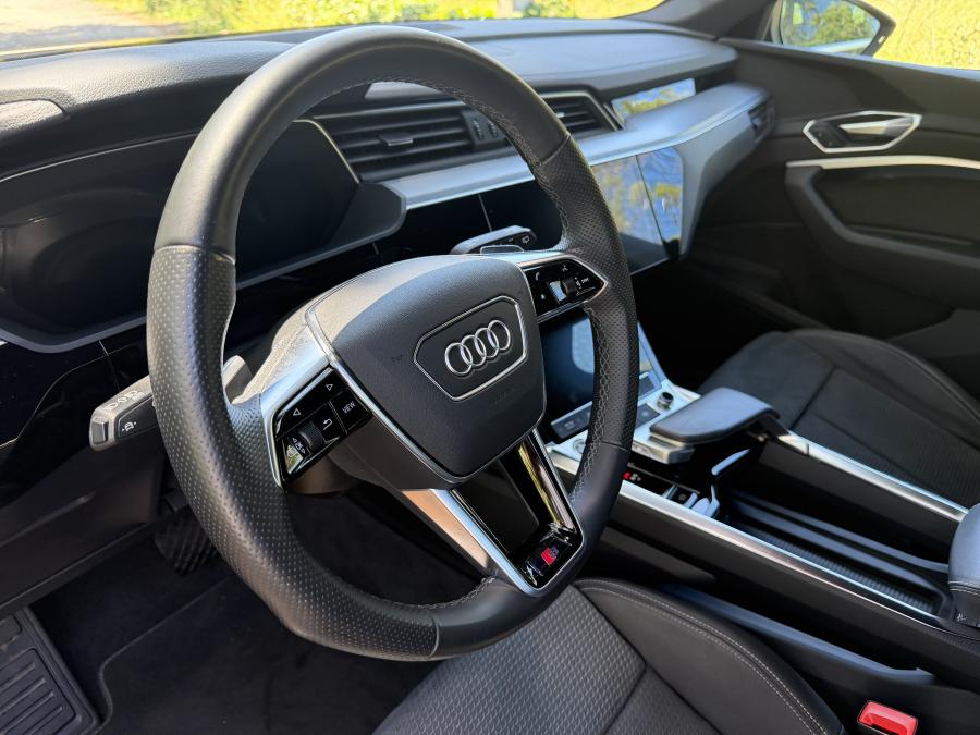 audi-e-tron-2022-eletrico-0cc