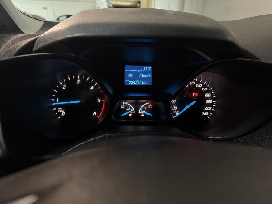 ford-transit-connect-2017-diesel-1499cc