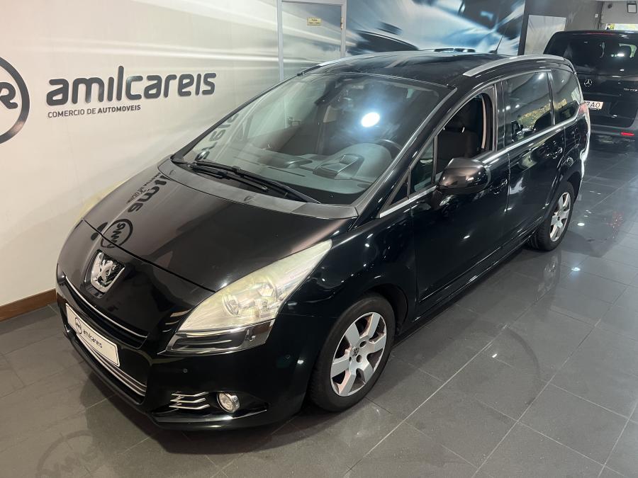 peugeot-5008-2013-diesel-1560cc