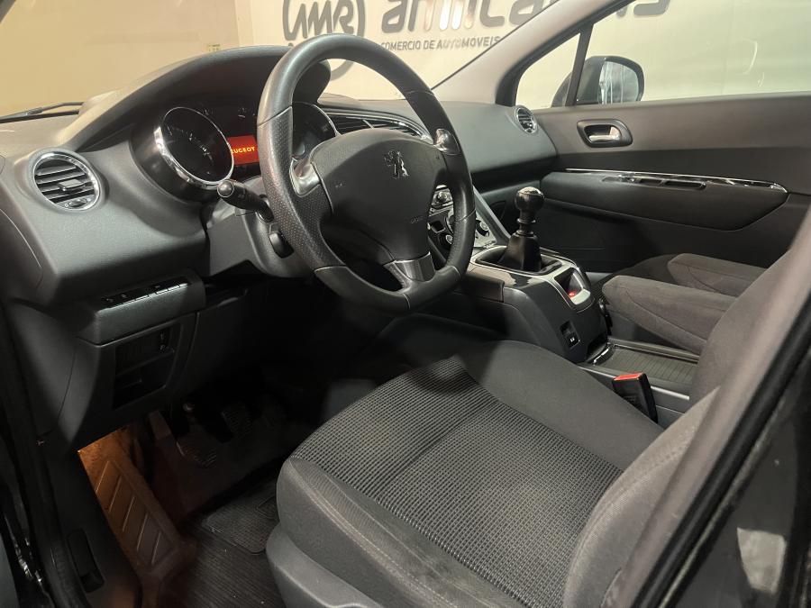 peugeot-5008-2013-diesel-1560cc
