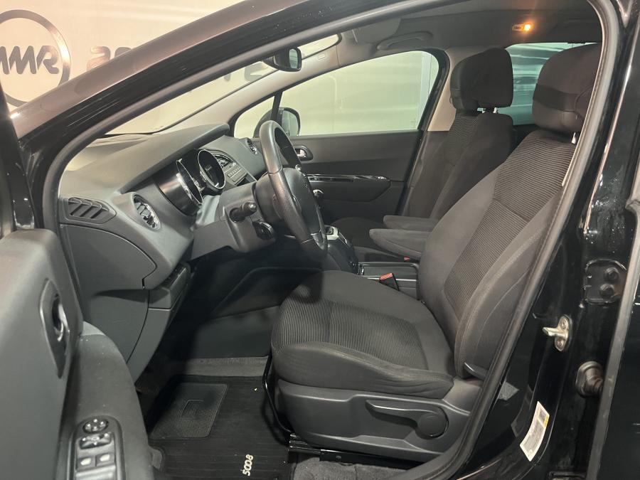 peugeot-5008-2013-diesel-1560cc