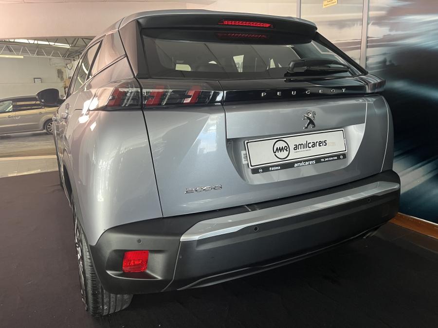 peugeot-2008-2022-gasolina-1199cc