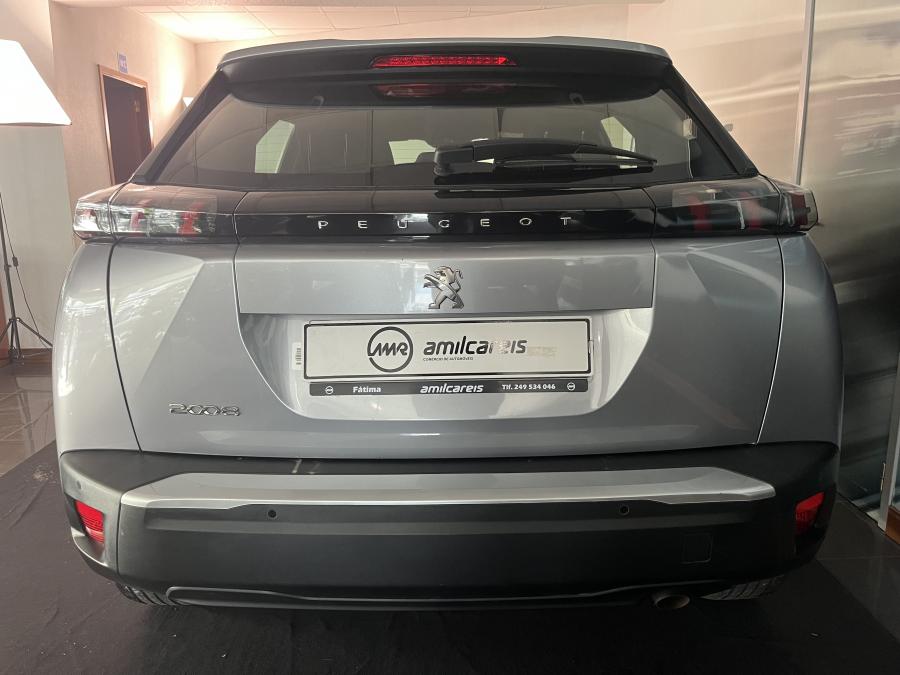 peugeot-2008-2022-gasolina-1199cc