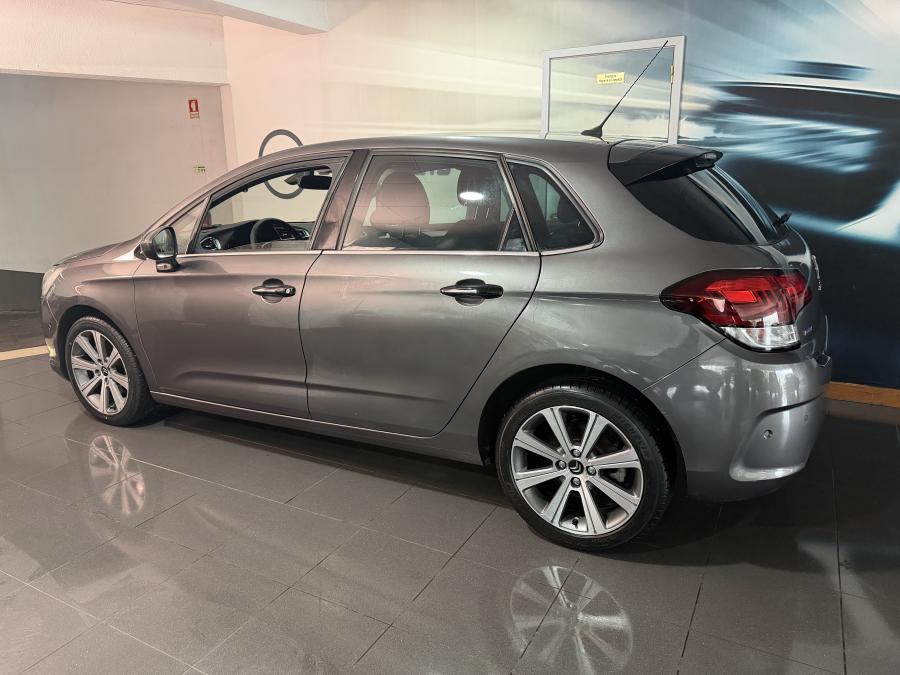citroen-c4-2015-diesel-1560cc
