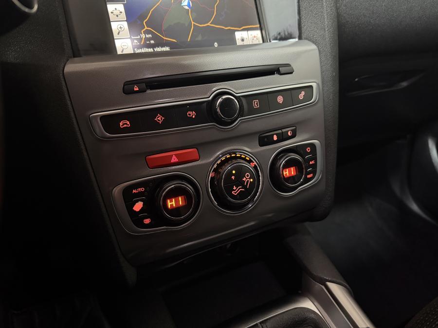 citroen-c4-2015-diesel-1560cc