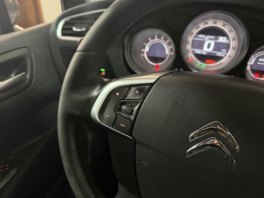 citroen-c4-2015-diesel-1560cc