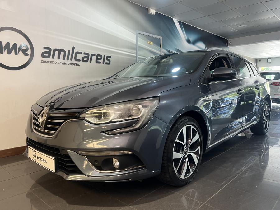 renault-megane-sport-tourer-2018-diesel-1461cc
