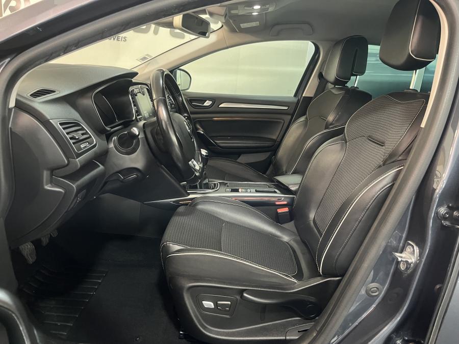 renault-megane-sport-tourer-2018-diesel-1461cc