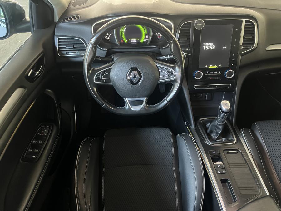 renault-megane-sport-tourer-2018-diesel-1461cc