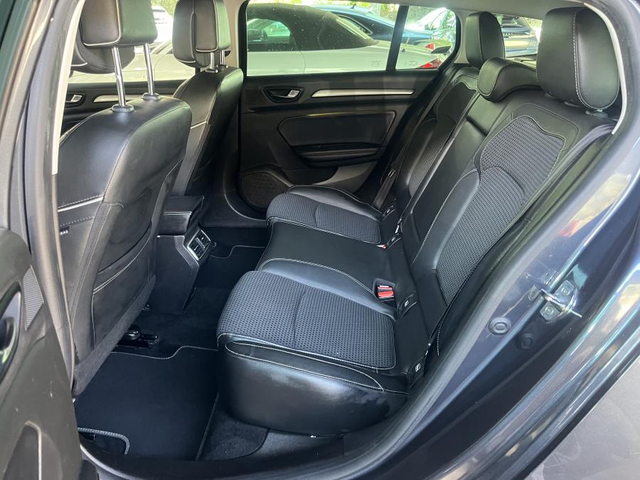 renault-megane-sport-tourer-2018-diesel-1461cc