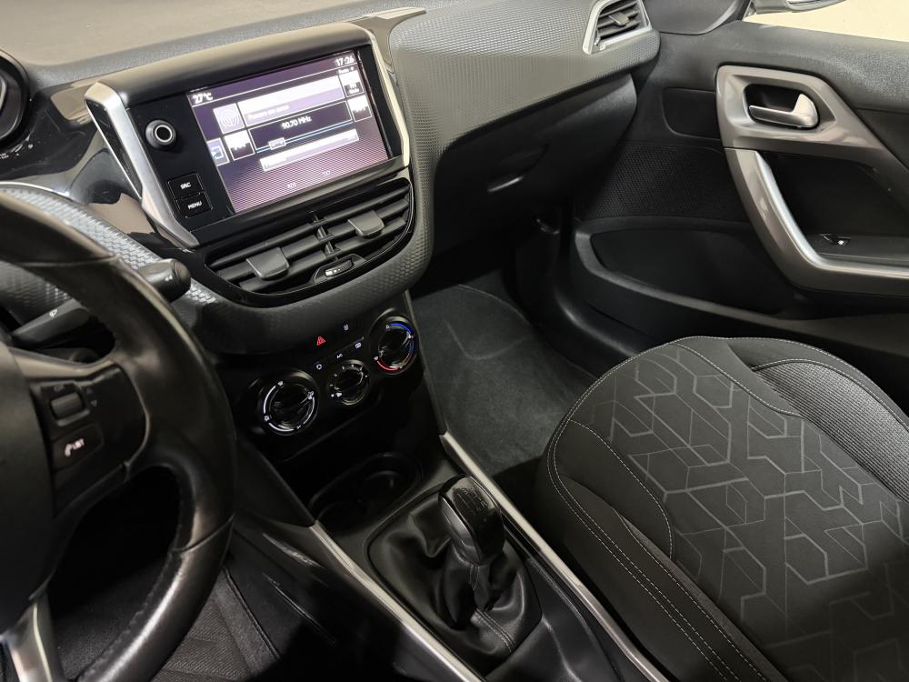 peugeot-2008-2017-diesel-1560cc