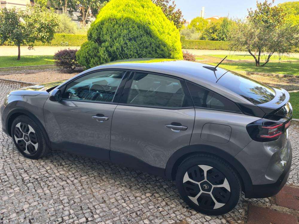 citroen-e-c4-2025-eletrico-0cc