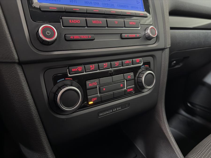 volkswagen-golf-2008-diesel-1968cc