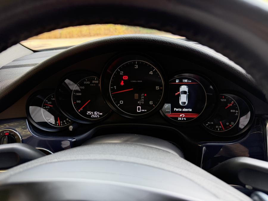 porsche-panamera-2011-diesel-2967cc
