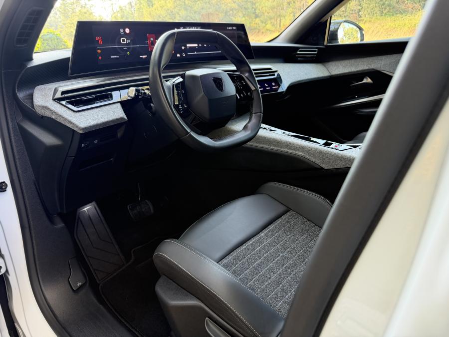 peugeot-3008-2025-gasolina-1199cc