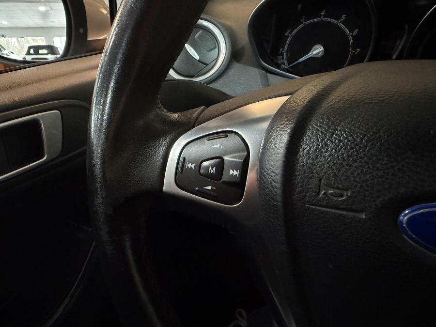 ford-fiesta-2015-gasolina-998cc