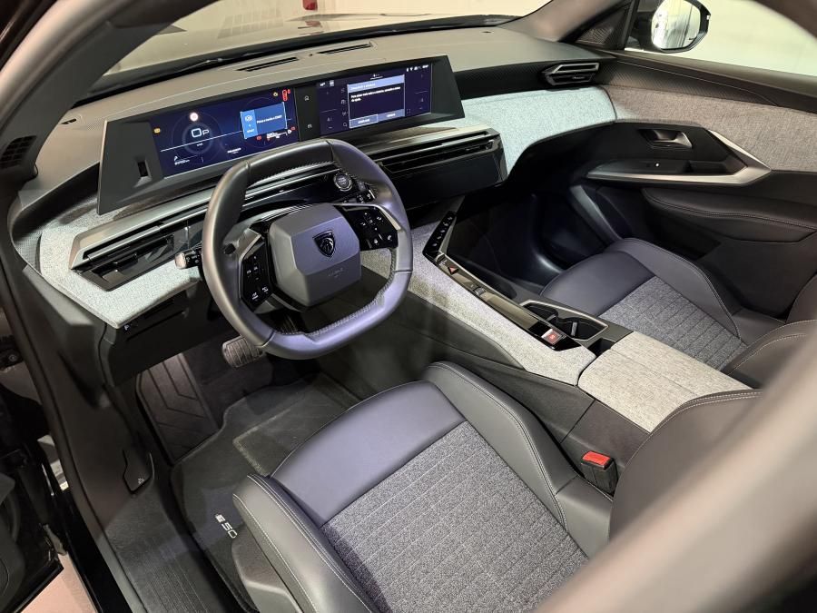 peugeot-5008-2025-gasolina-1199cc
