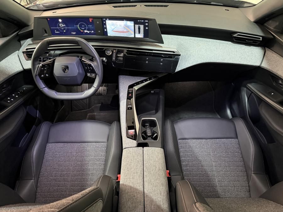 peugeot-5008-2025-gasolina-1199cc