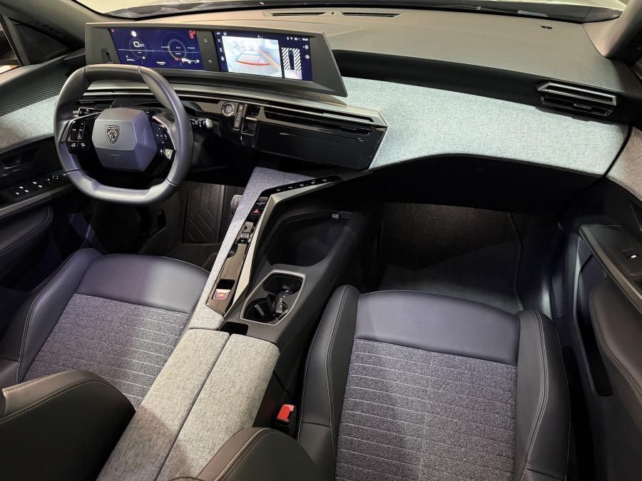 peugeot-5008-2025-gasolina-1199cc