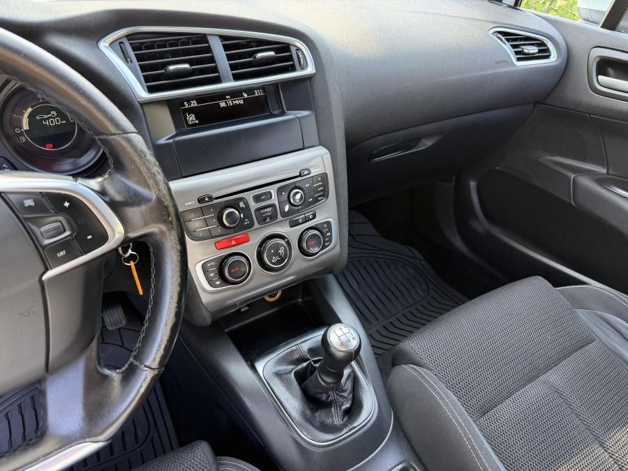 citroen-c4-2016-diesel-1560cc