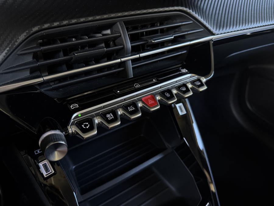 peugeot-208-2024-gasolina-1199cc