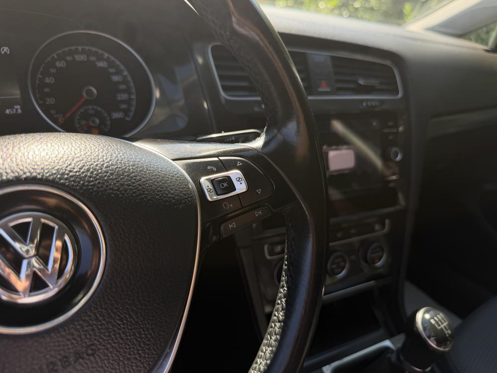 volkswagen-golf-2017-diesel-1598cc