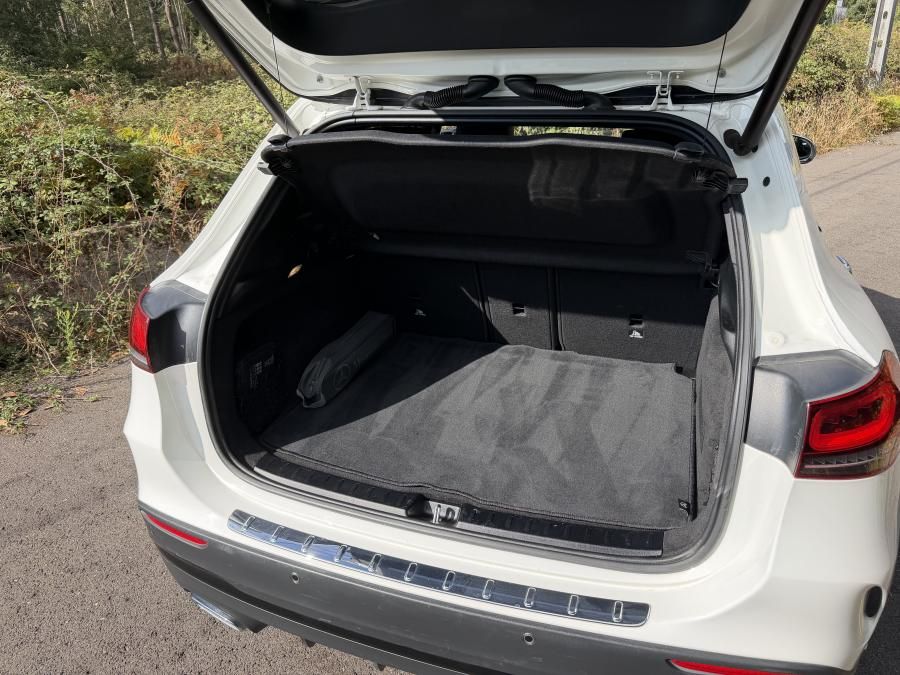 mercedes-benz-gla-2020-gasolina-1332cc