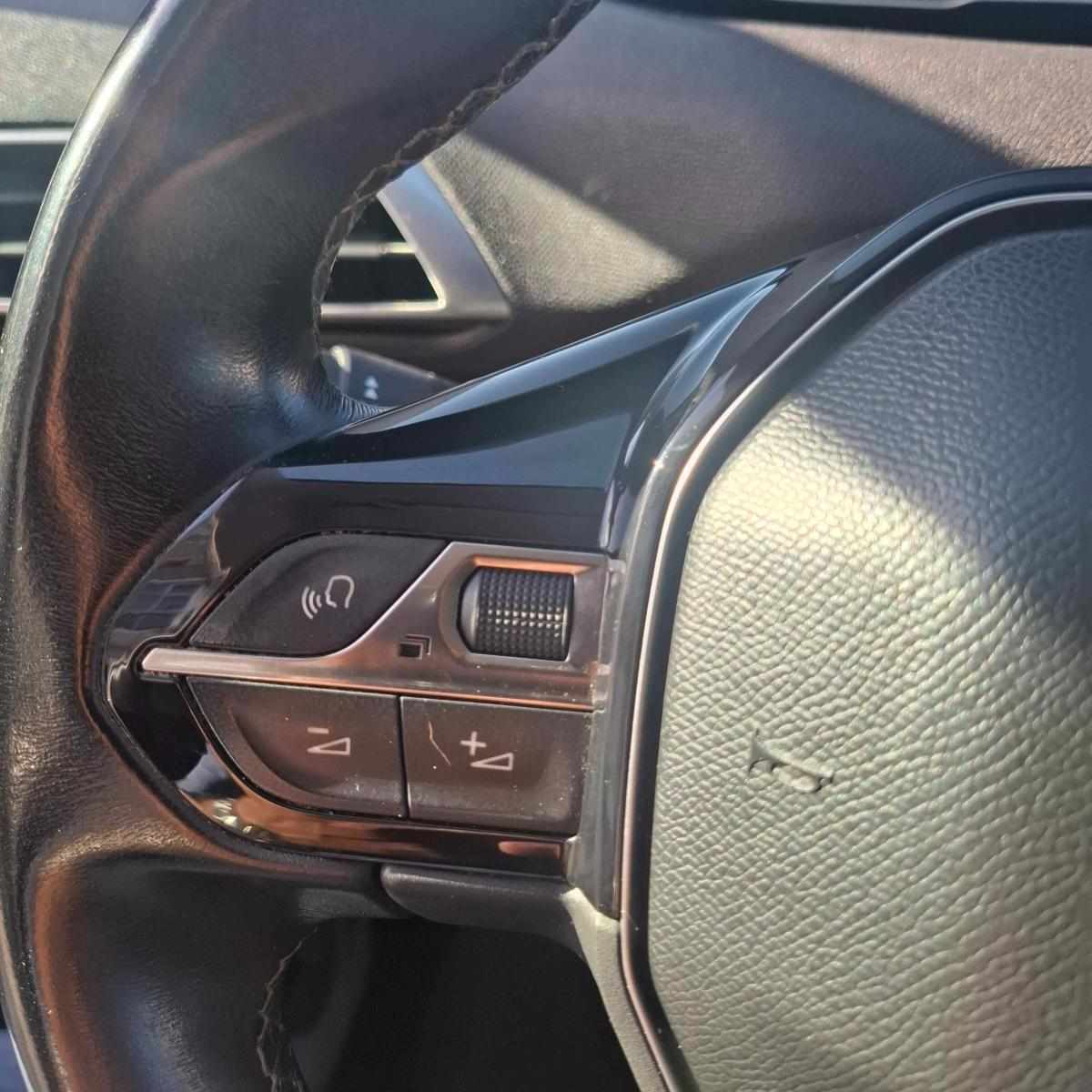 peugeot-3008-1-5-bluehdi-2019-diesel-1499cc