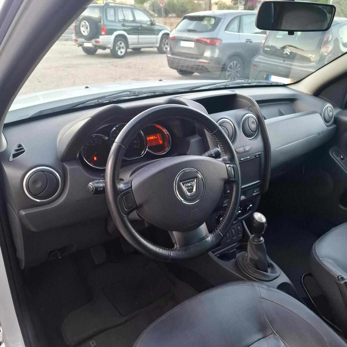 dacia-duster-1-2-tce-2015-gasolina-1197cc