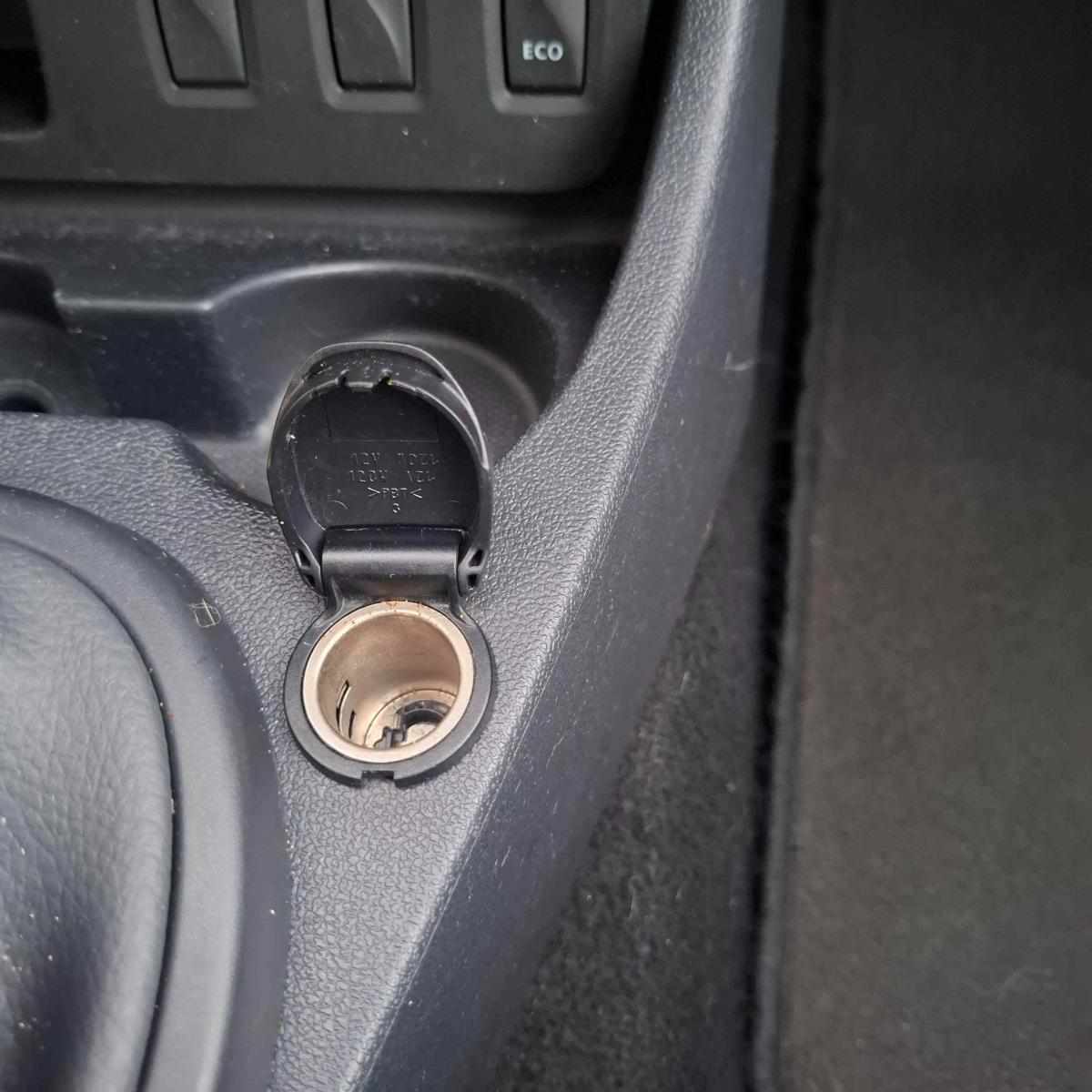 dacia-duster-1-2-tce-2015-gasolina-1197cc