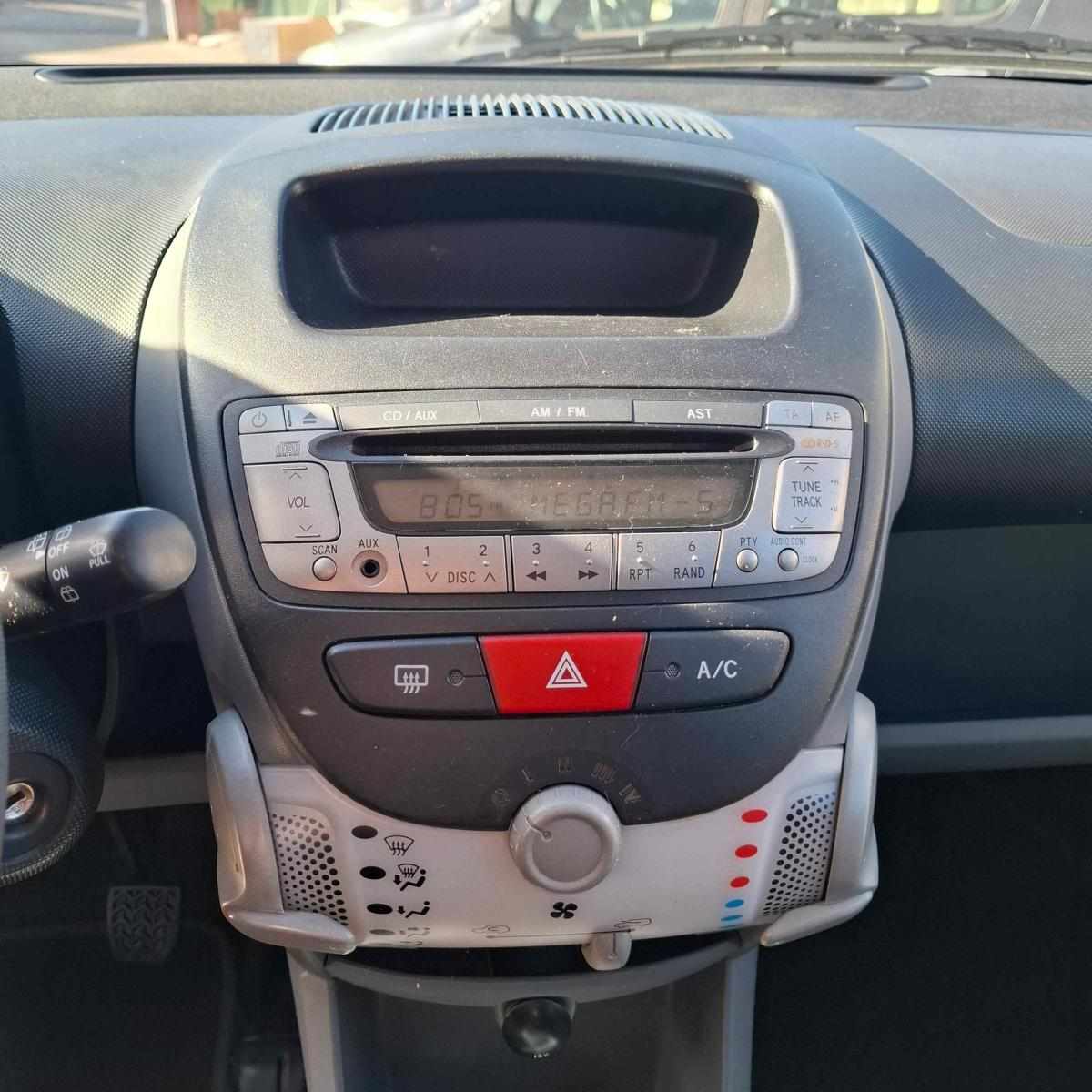 citroen-c1-1-0-2010-gasolina-998cc