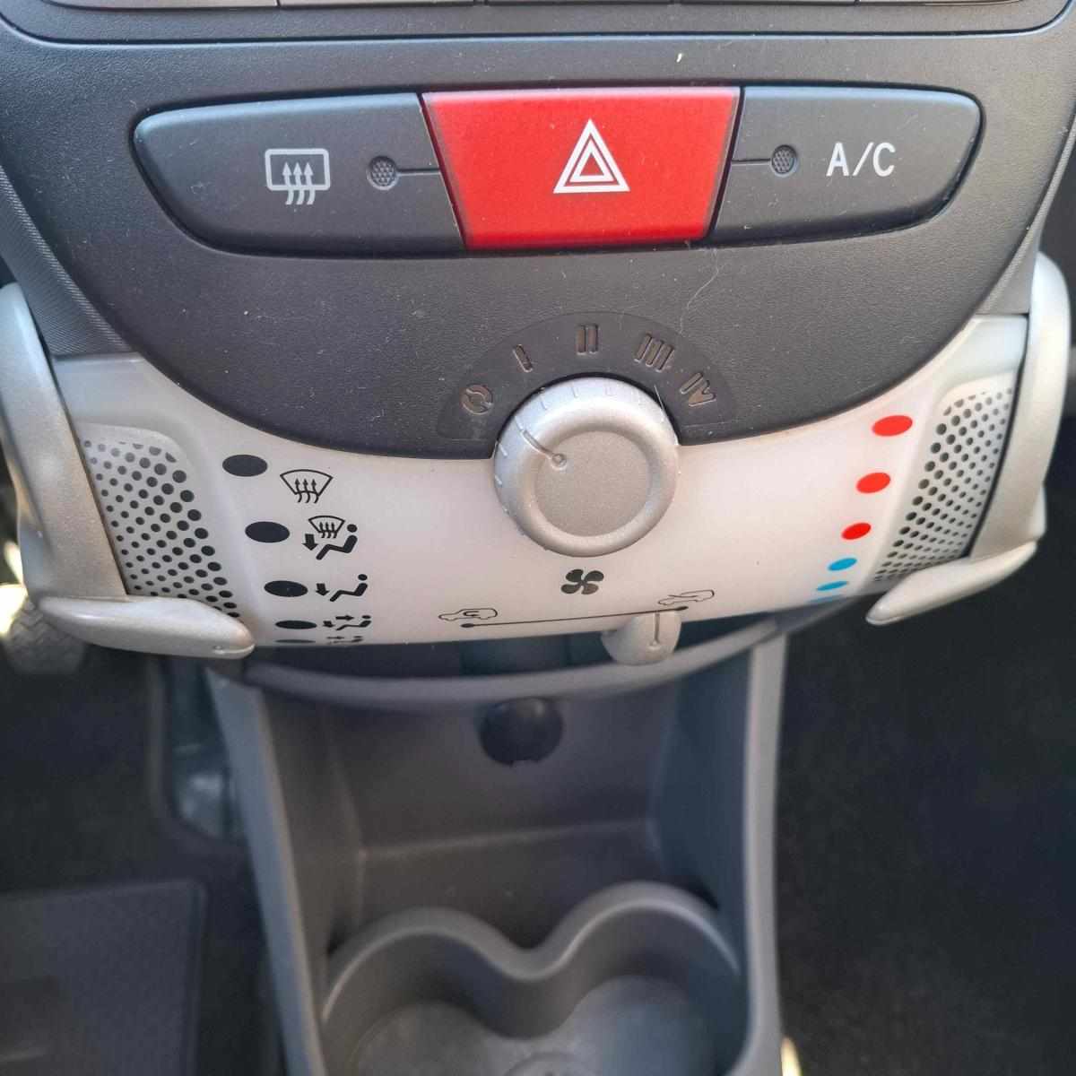 citroen-c1-1-0-2010-gasolina-998cc