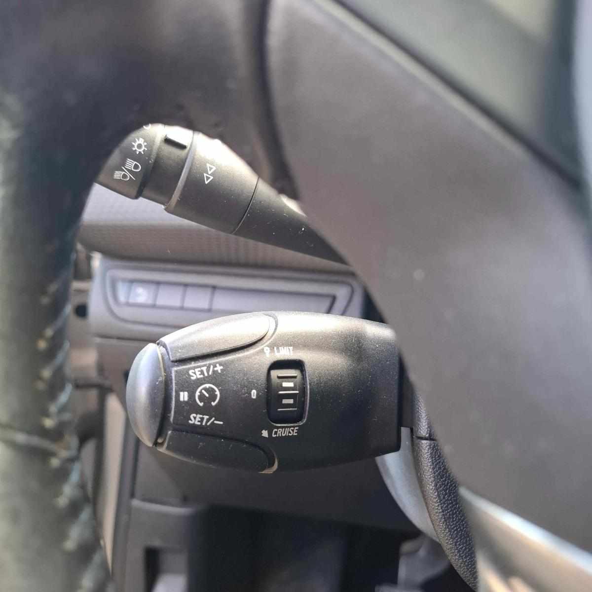 peugeot-208-1-6-bluehdi-2018-diesel-1560cc