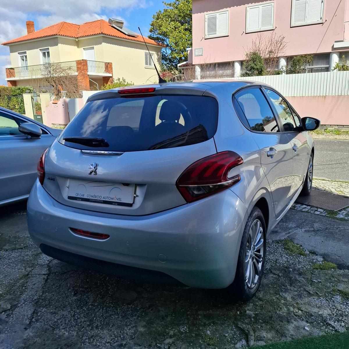 peugeot-208-1-6-bluehdi-2018-diesel-1560cc