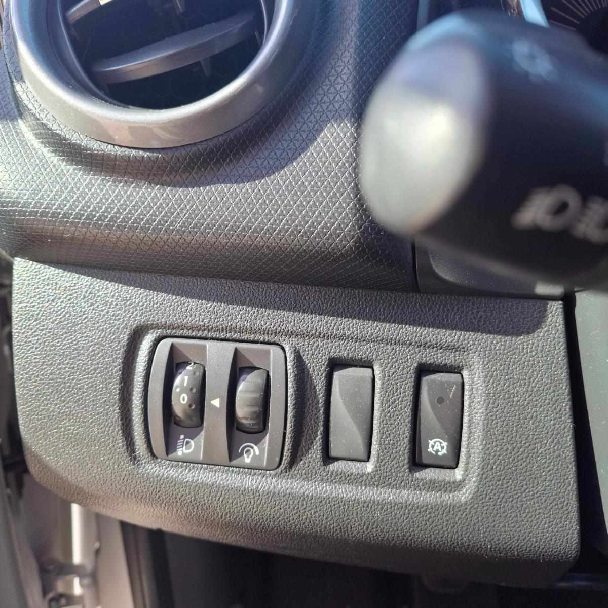 renault-clio-0-9-tce-2016-gasolina-898cc