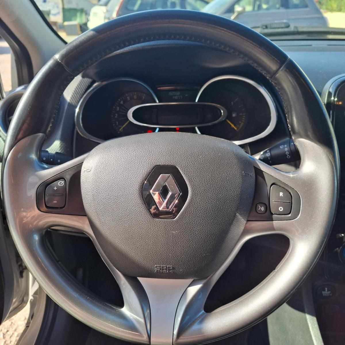 renault-clio-0-9-tce-2016-gasolina-898cc
