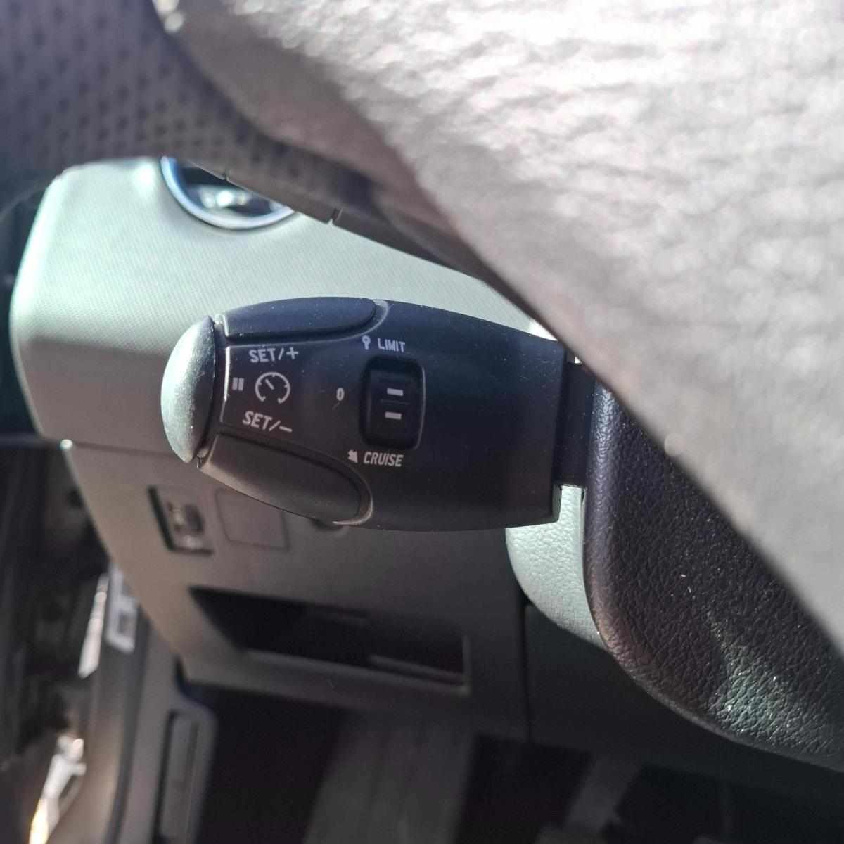 peugeot-308-1-6-hdi-fap-2009-diesel-1560cc