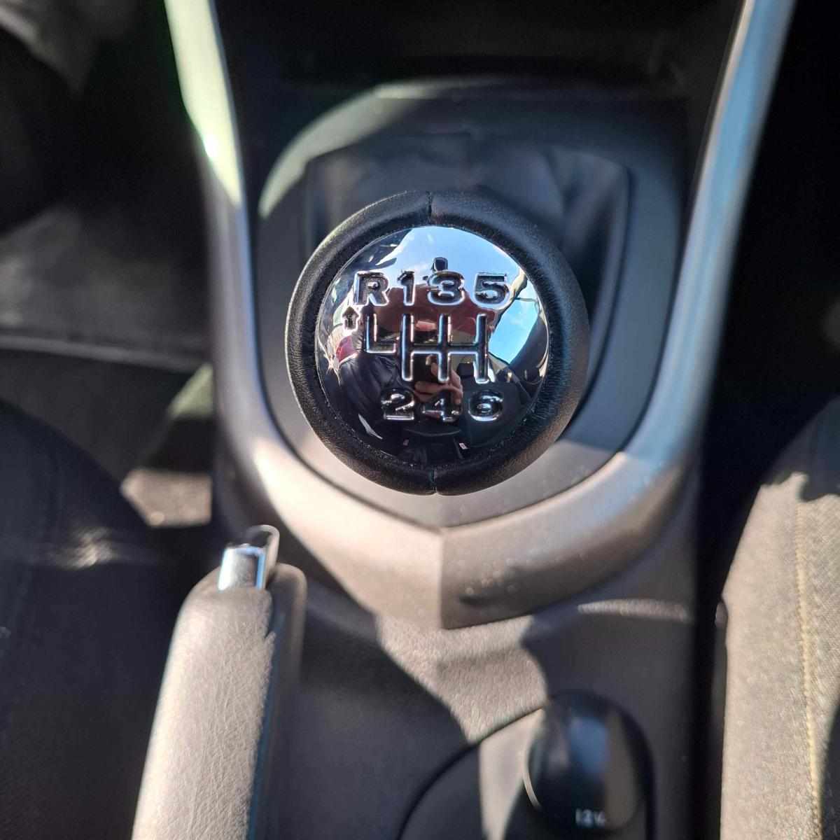 peugeot-308-1-6-hdi-fap-2009-diesel-1560cc