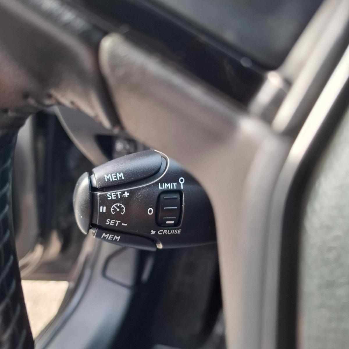 peugeot-208-1-5-bluehdi-2019-diesel-1499cc