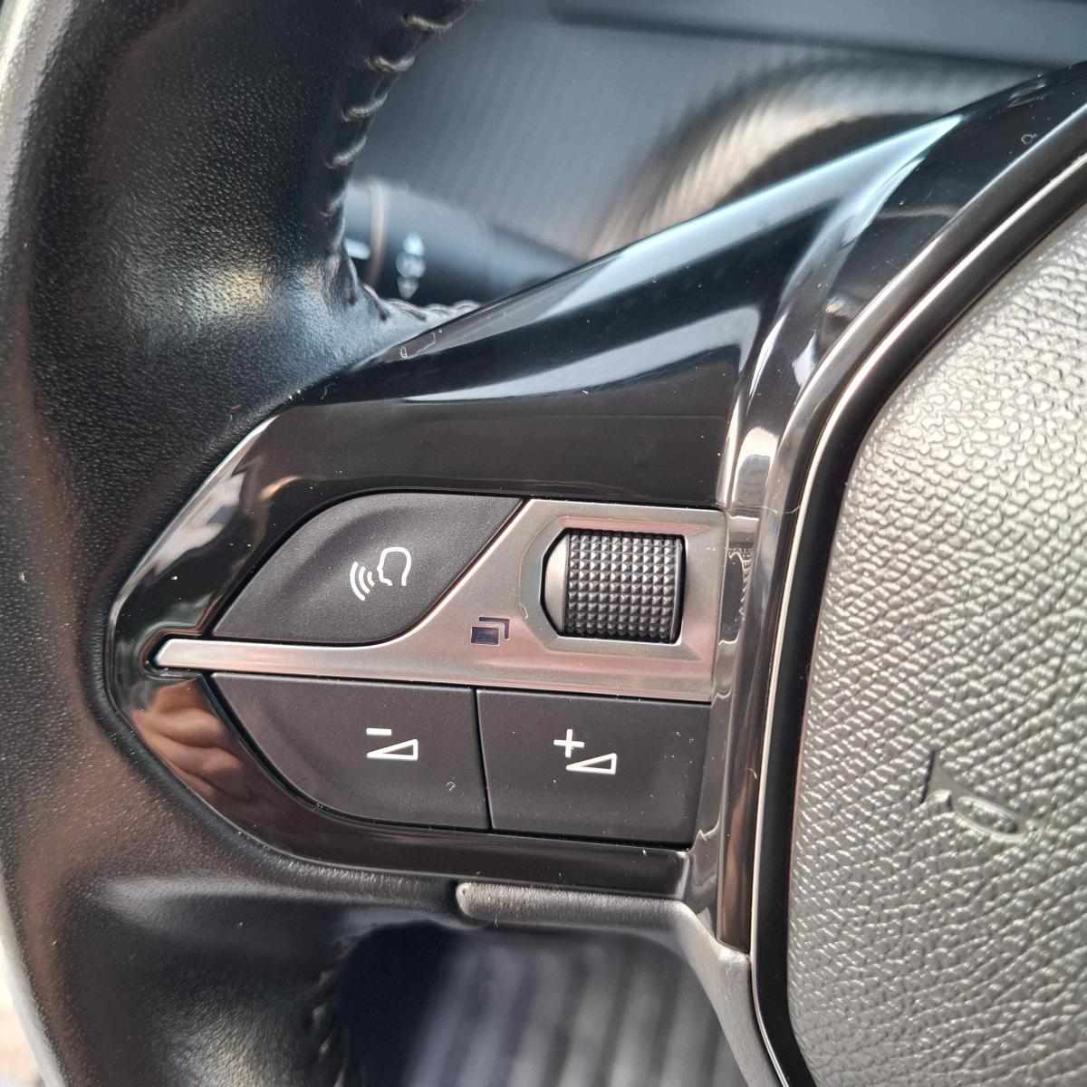 peugeot-208-1-5-bluehdi-2019-diesel-1499cc