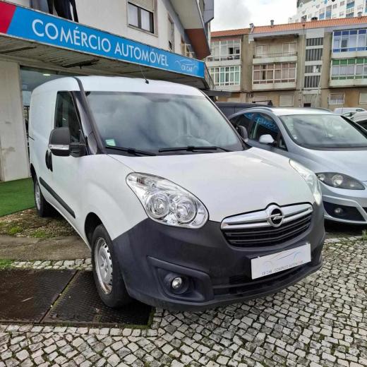 opel-combo-1-2-95cv-2017-diesel-1248cc