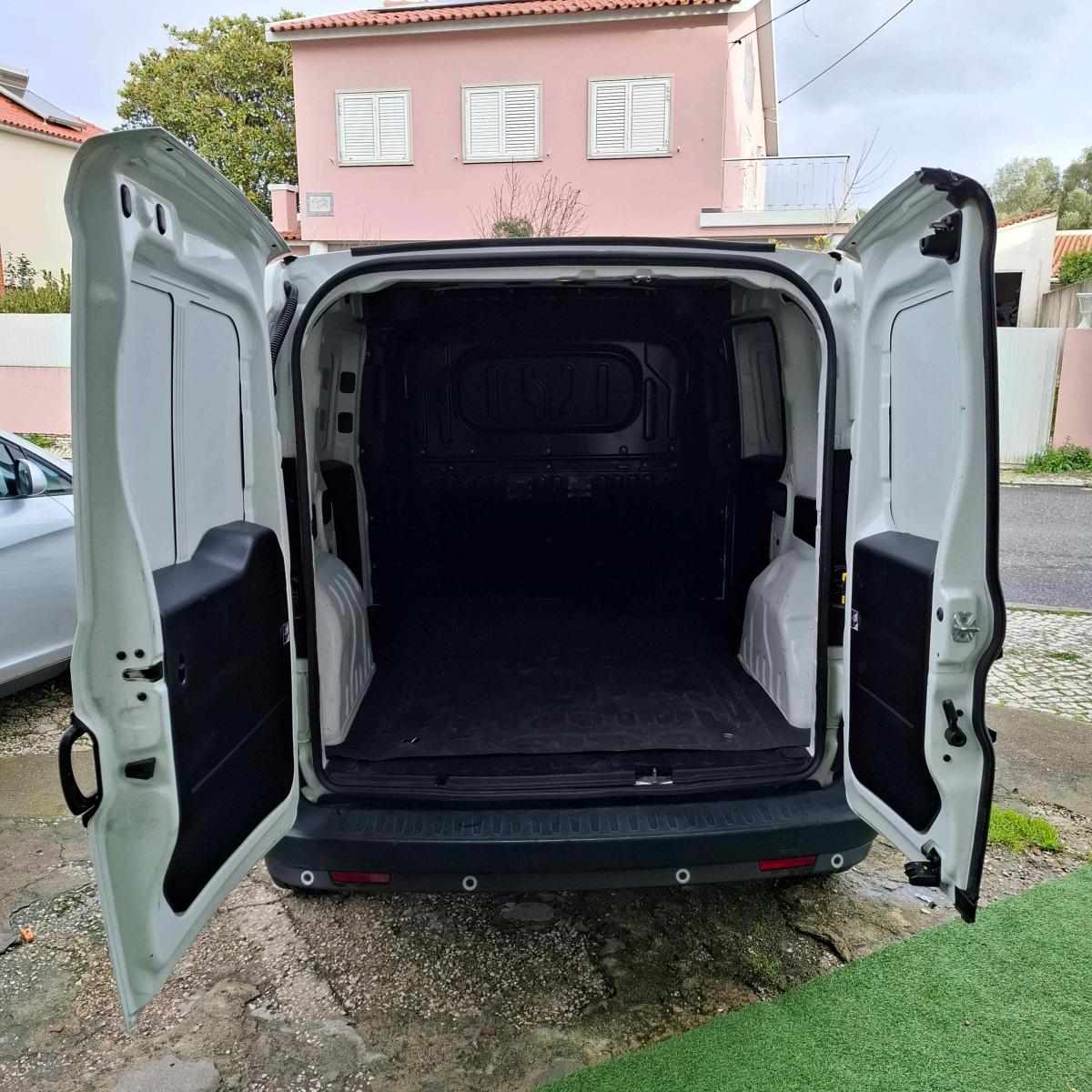 opel-combo-1-2-95cv-2017-diesel-1248cc