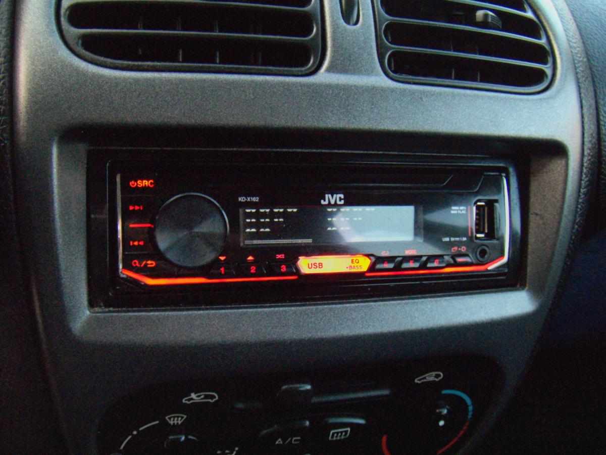 peugeot-206-1-4-hdi-2005-diesel-1398cc