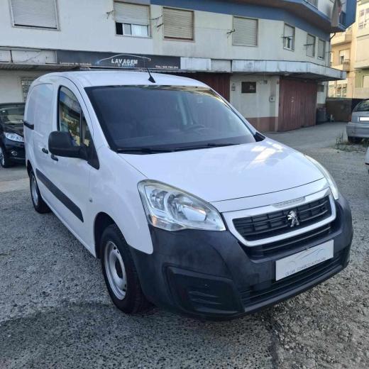 peugeot-partner-1-6-99cv-2018-diesel-1560cc