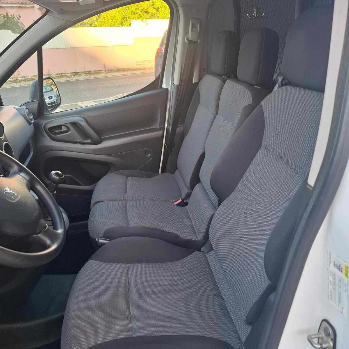 peugeot-partner-1-6-99cv-2018-diesel-1560cc
